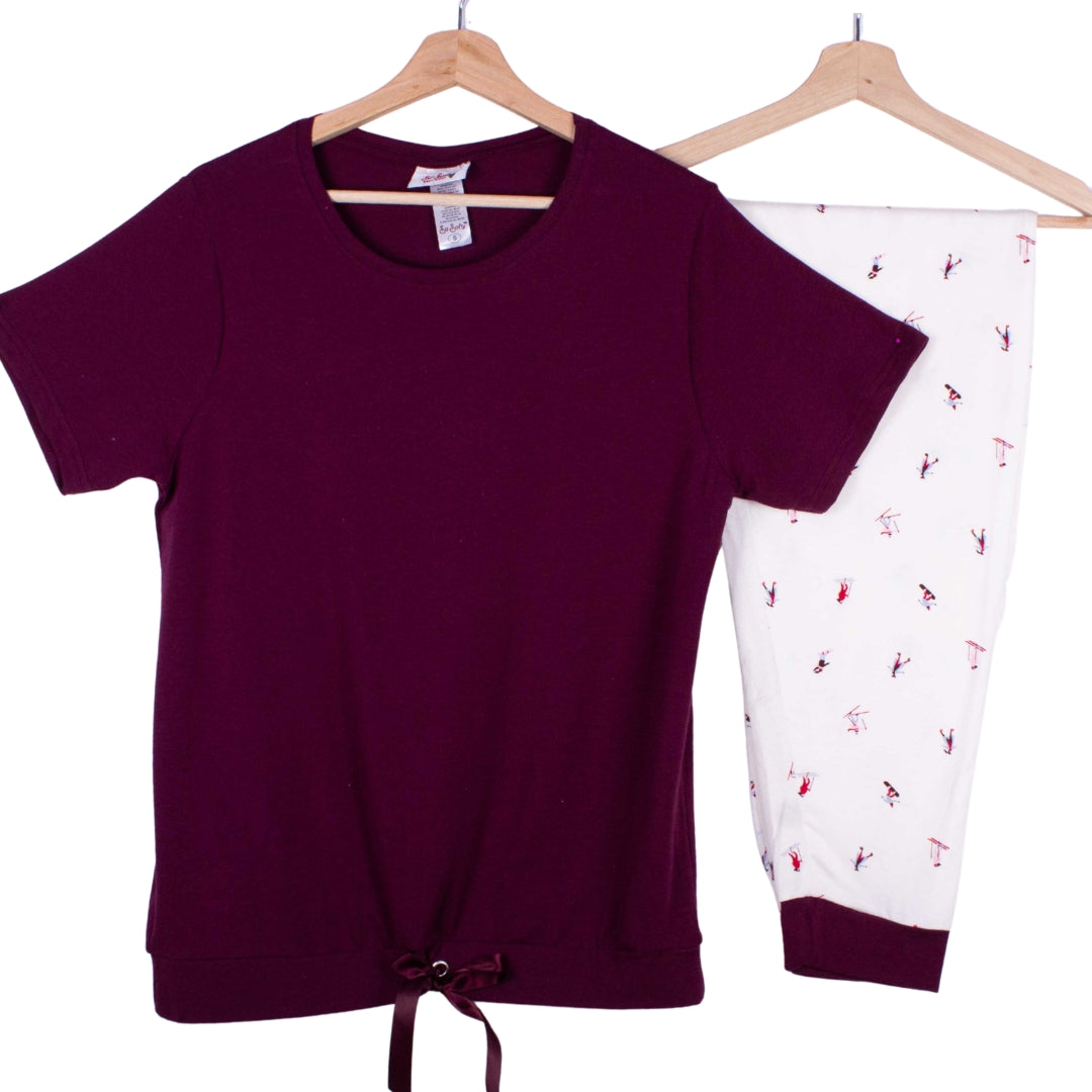 Burgundy Ski Print with Stylish Ribbon