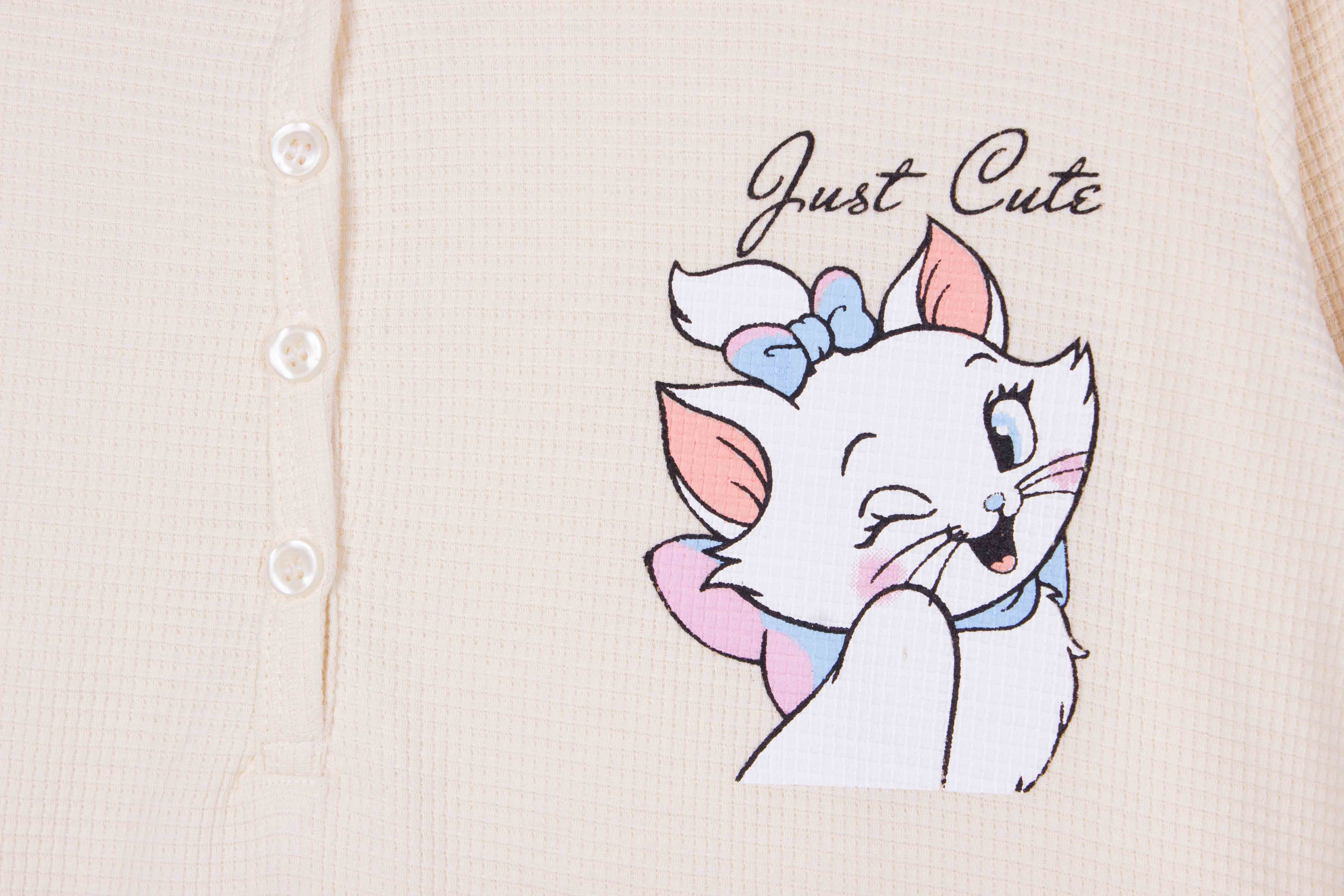 Juuuust Cute