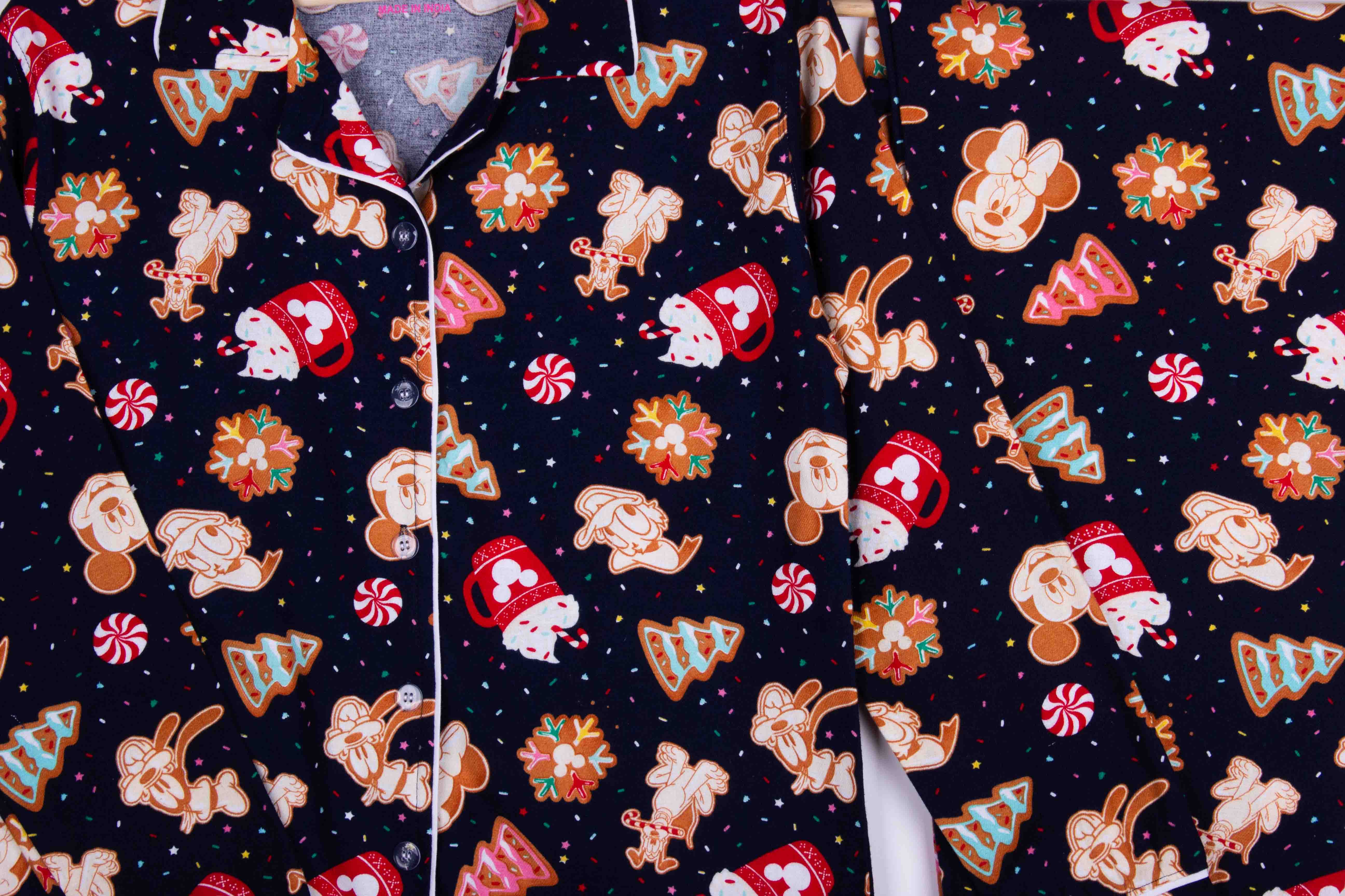 Mickey Holiday Treats