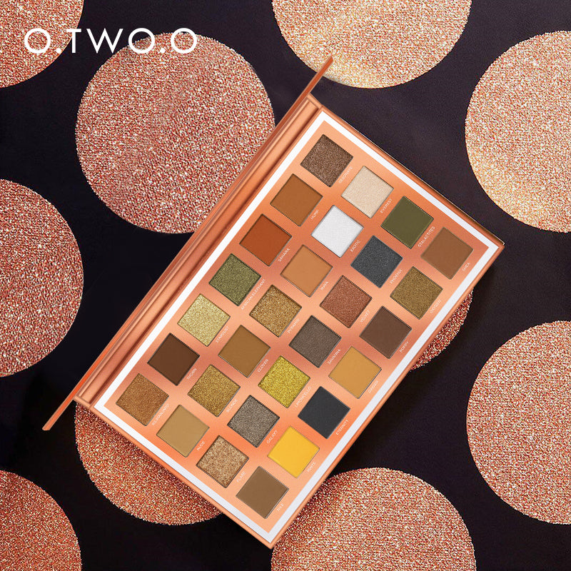 O.TWO.O Eyeshadow Palette
