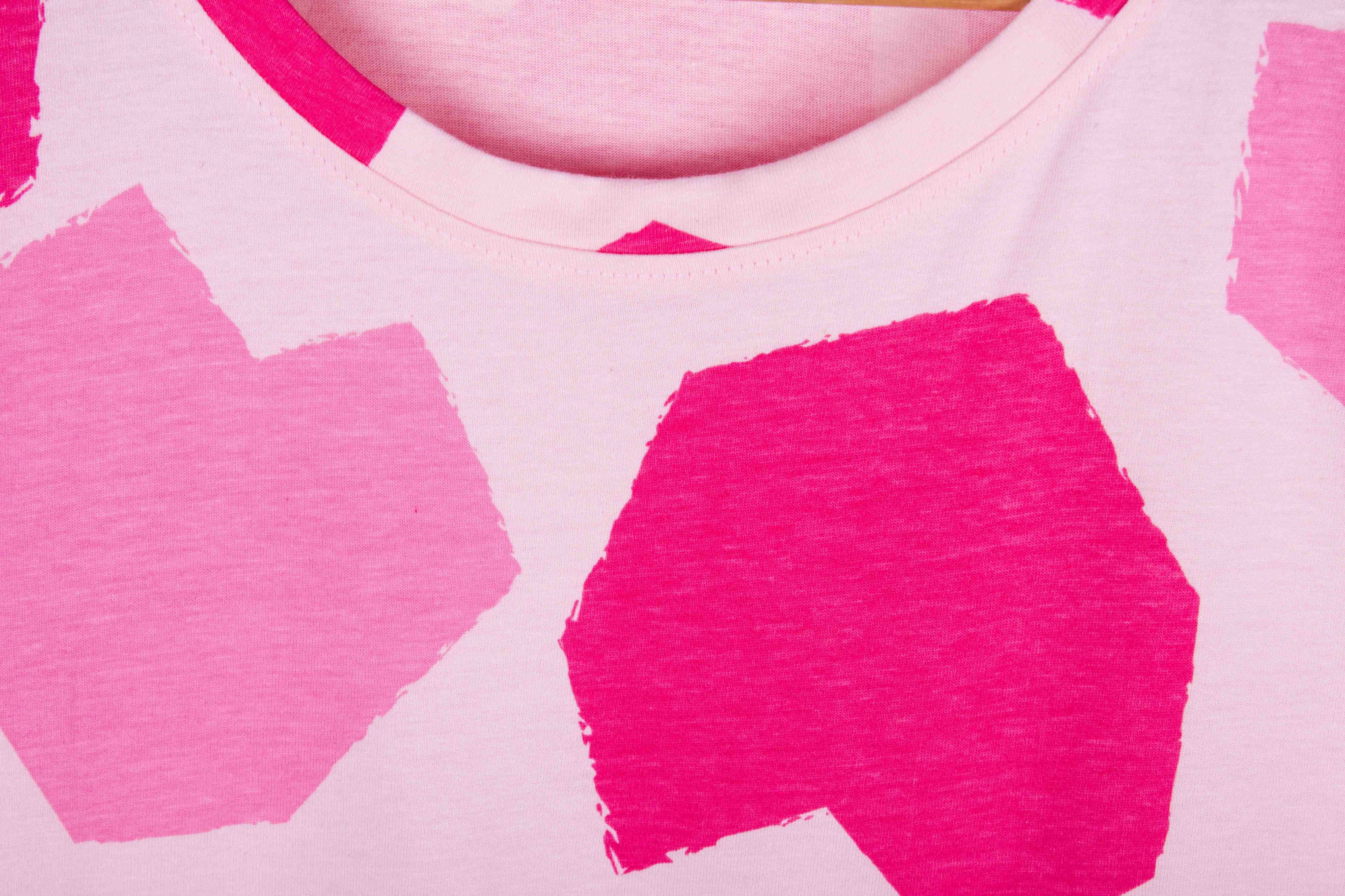 Pink Abstract Hearts