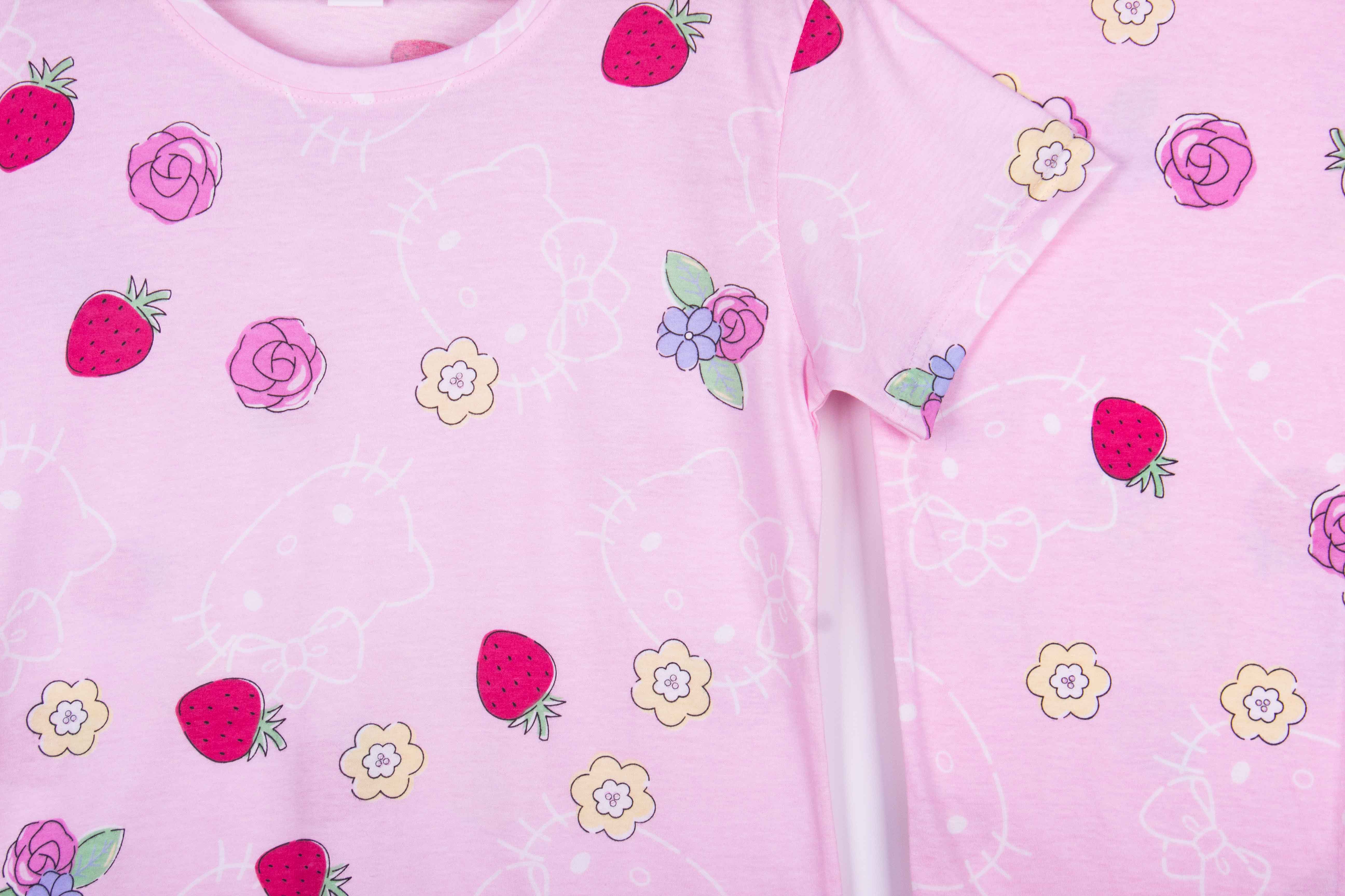 Strawberry Garden Hello Kitty