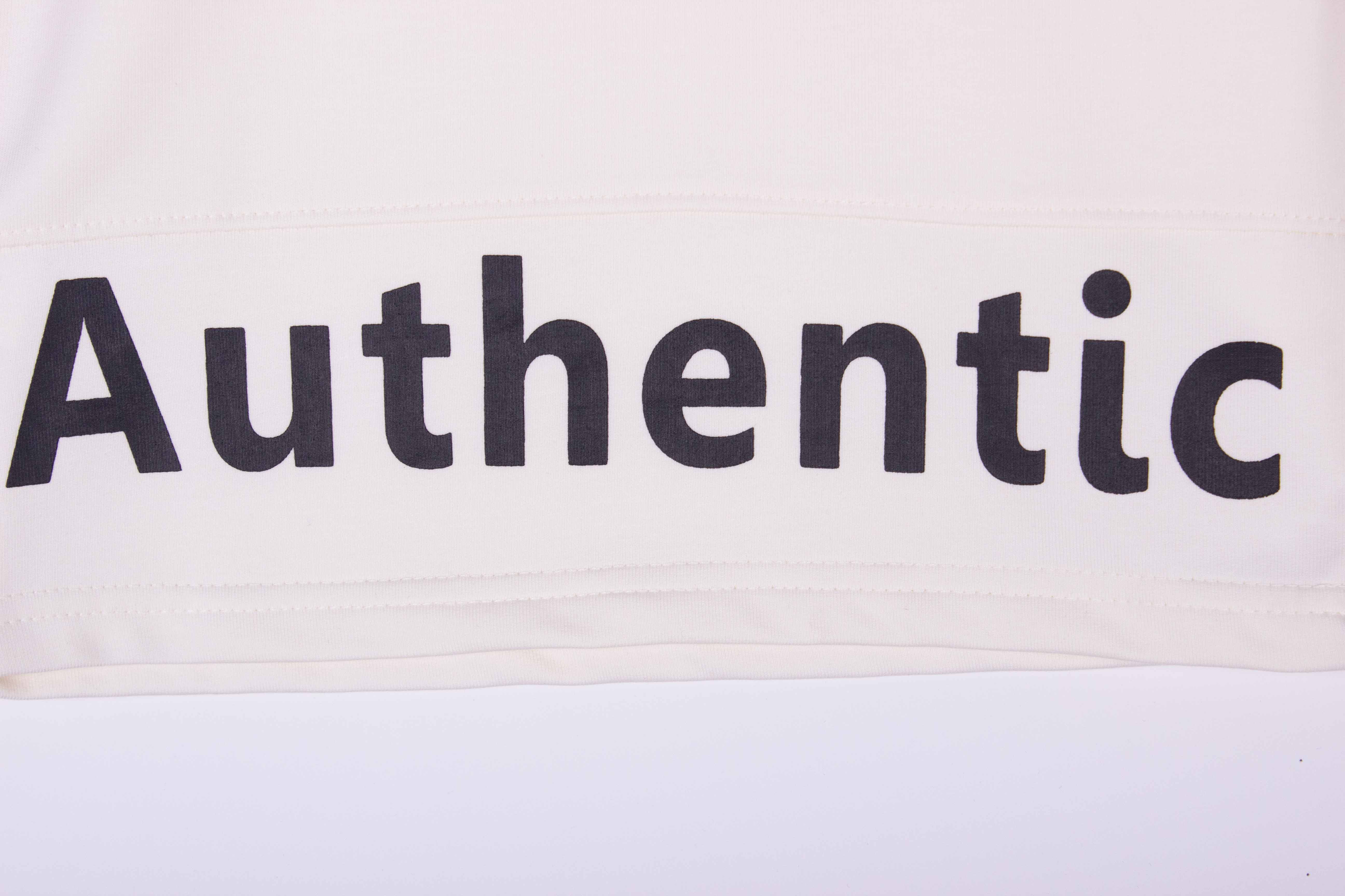 Cream Authentic Streetwear