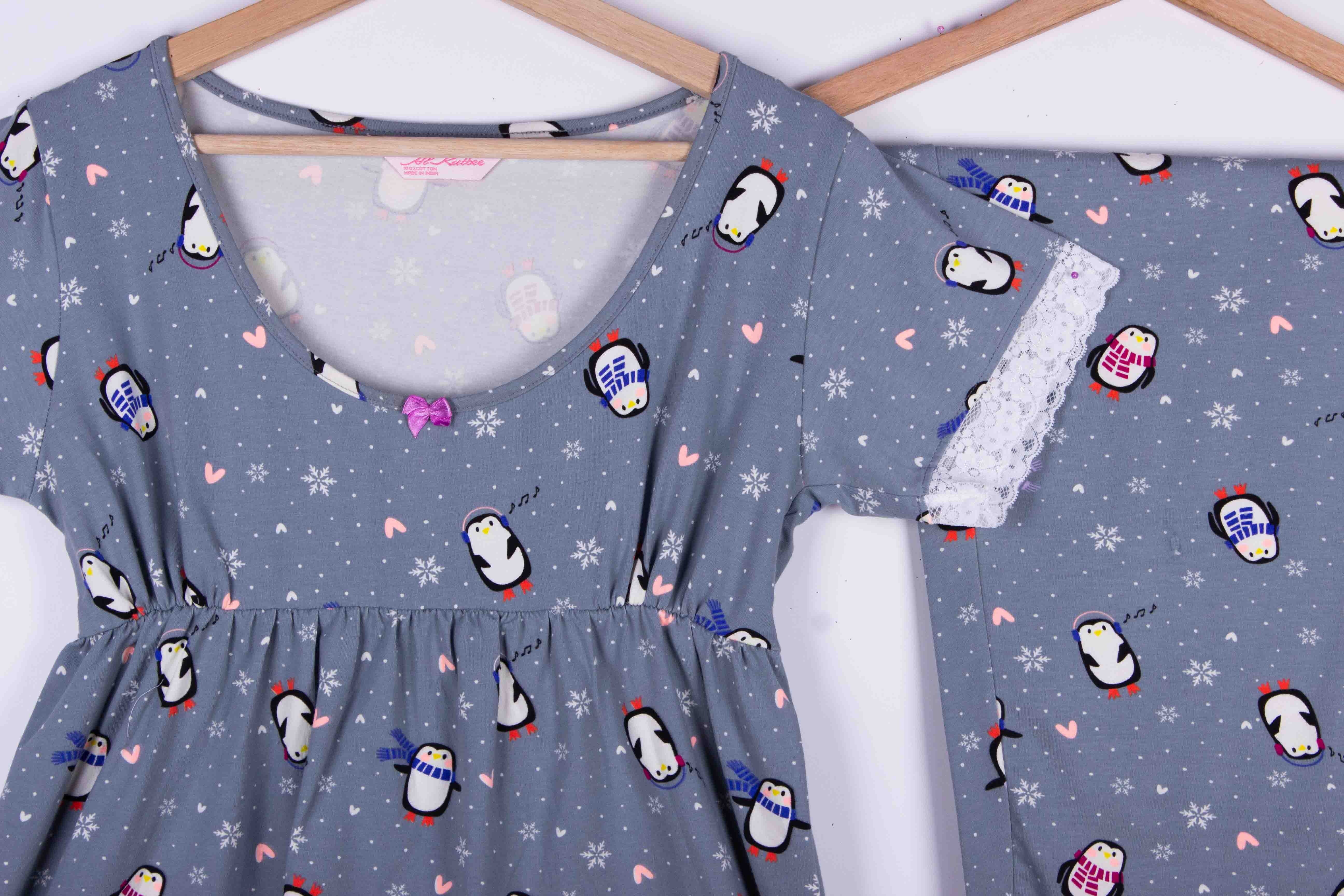 Penguin in Snow Bermuda Pants