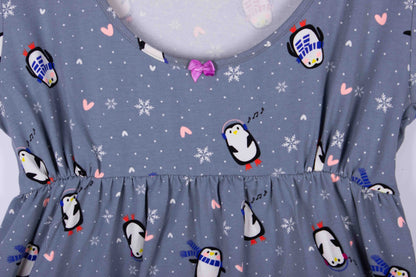 Penguin in Snow Bermuda Pants