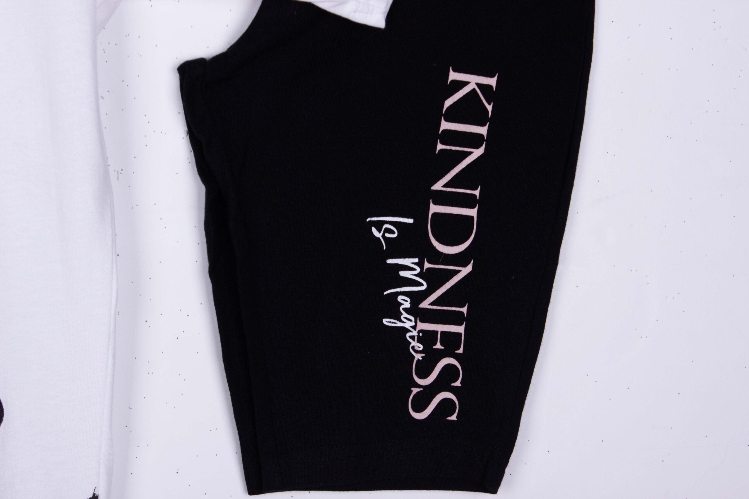 Kindness Is Magic (Short Legging)