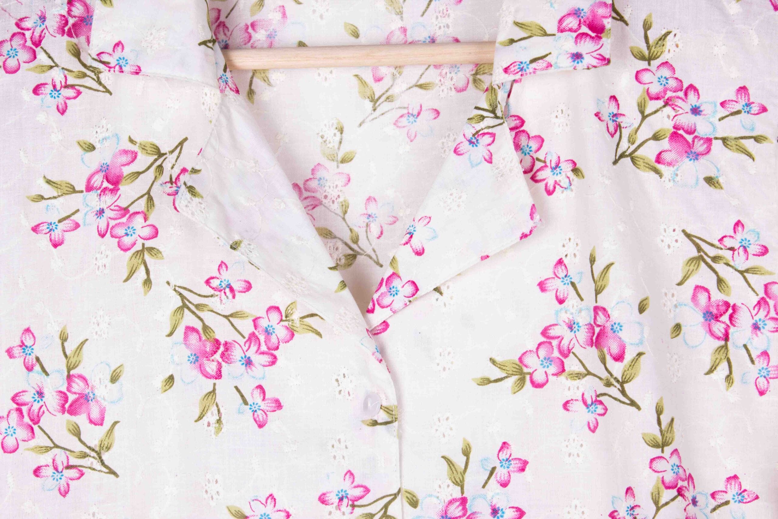 Floral Breeze (Pink)