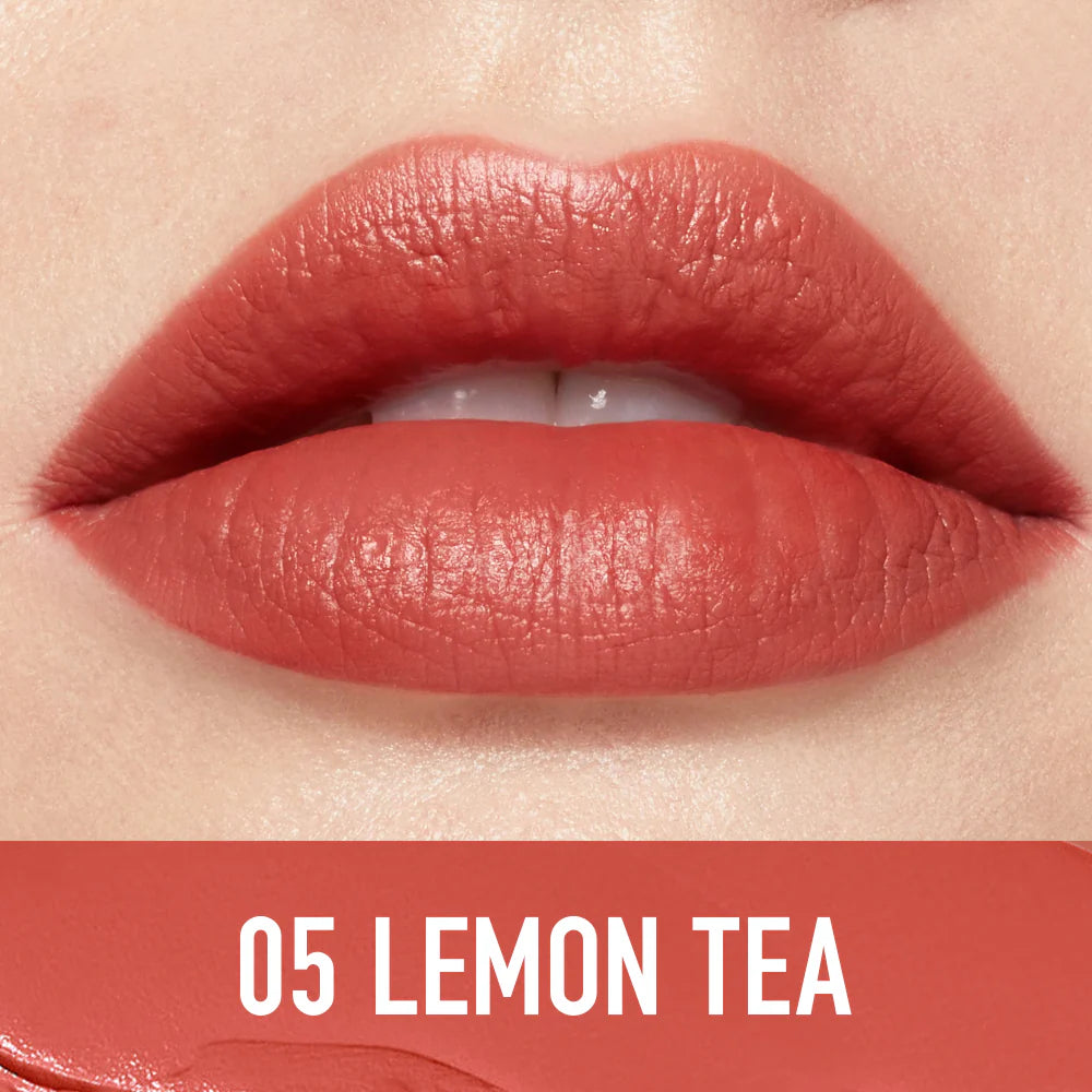 O.TWO.O Hydrating Satin Lipstick