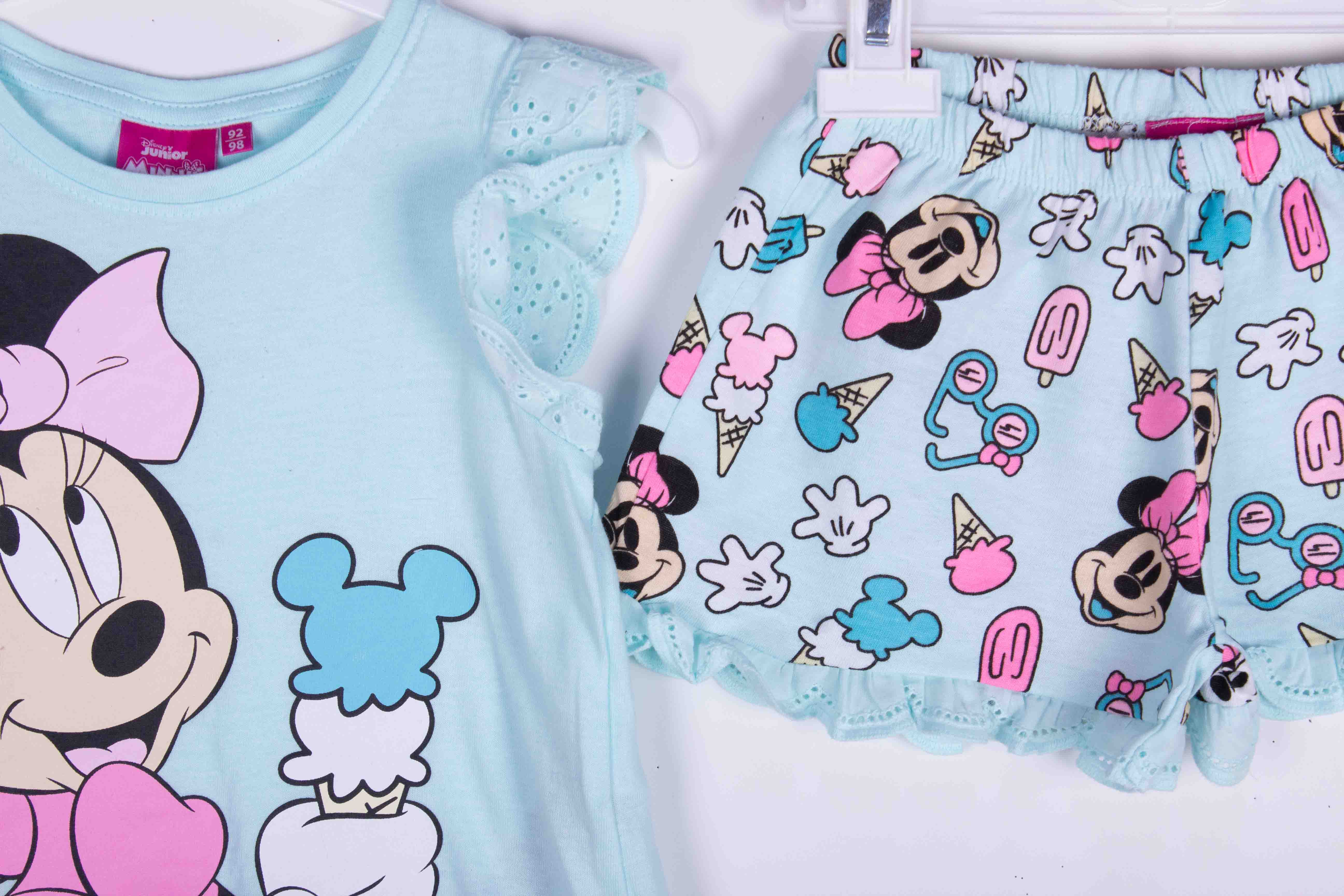 Minnie in Summer