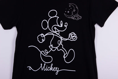 Classic Mickey Outline