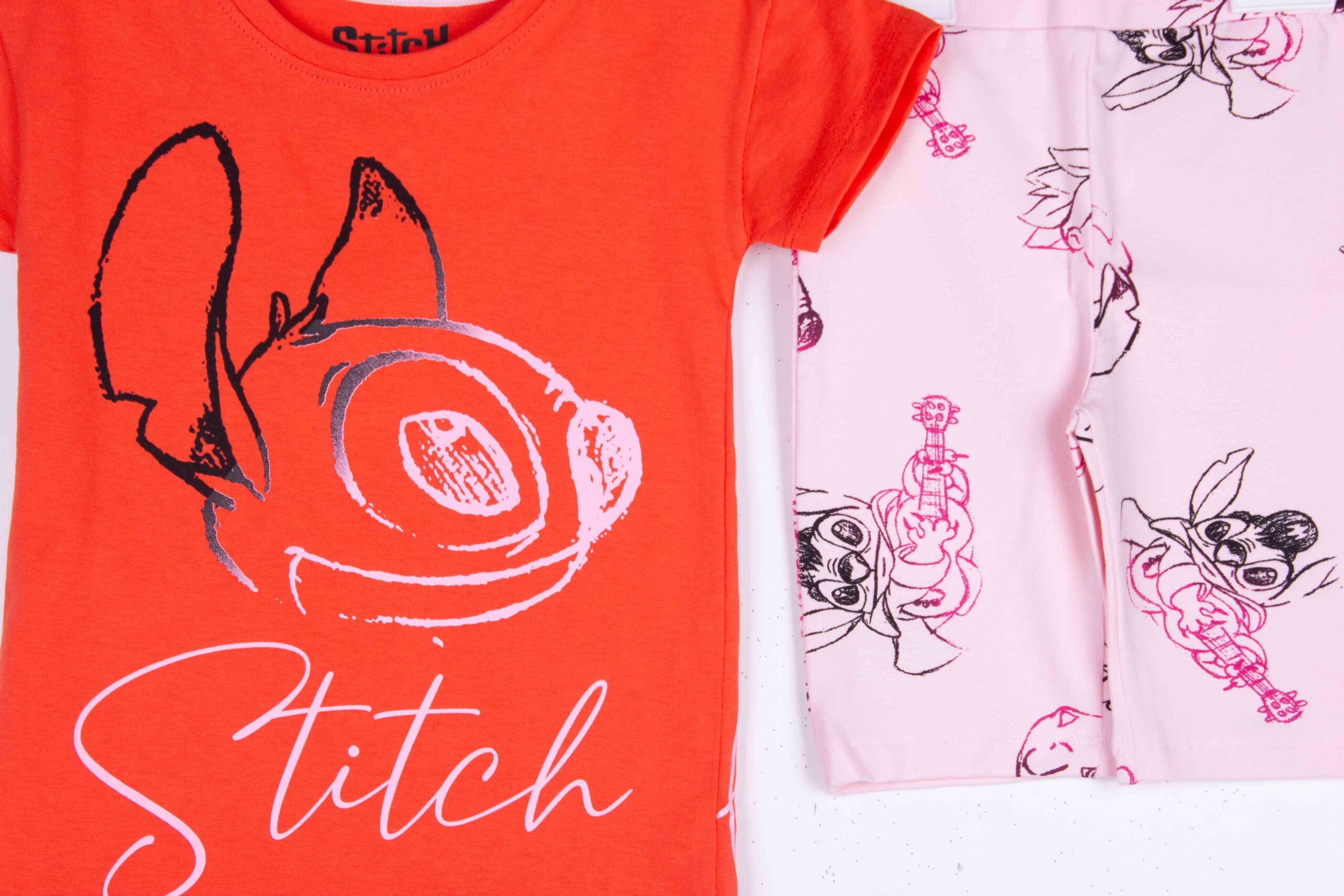 Outlined Stitch