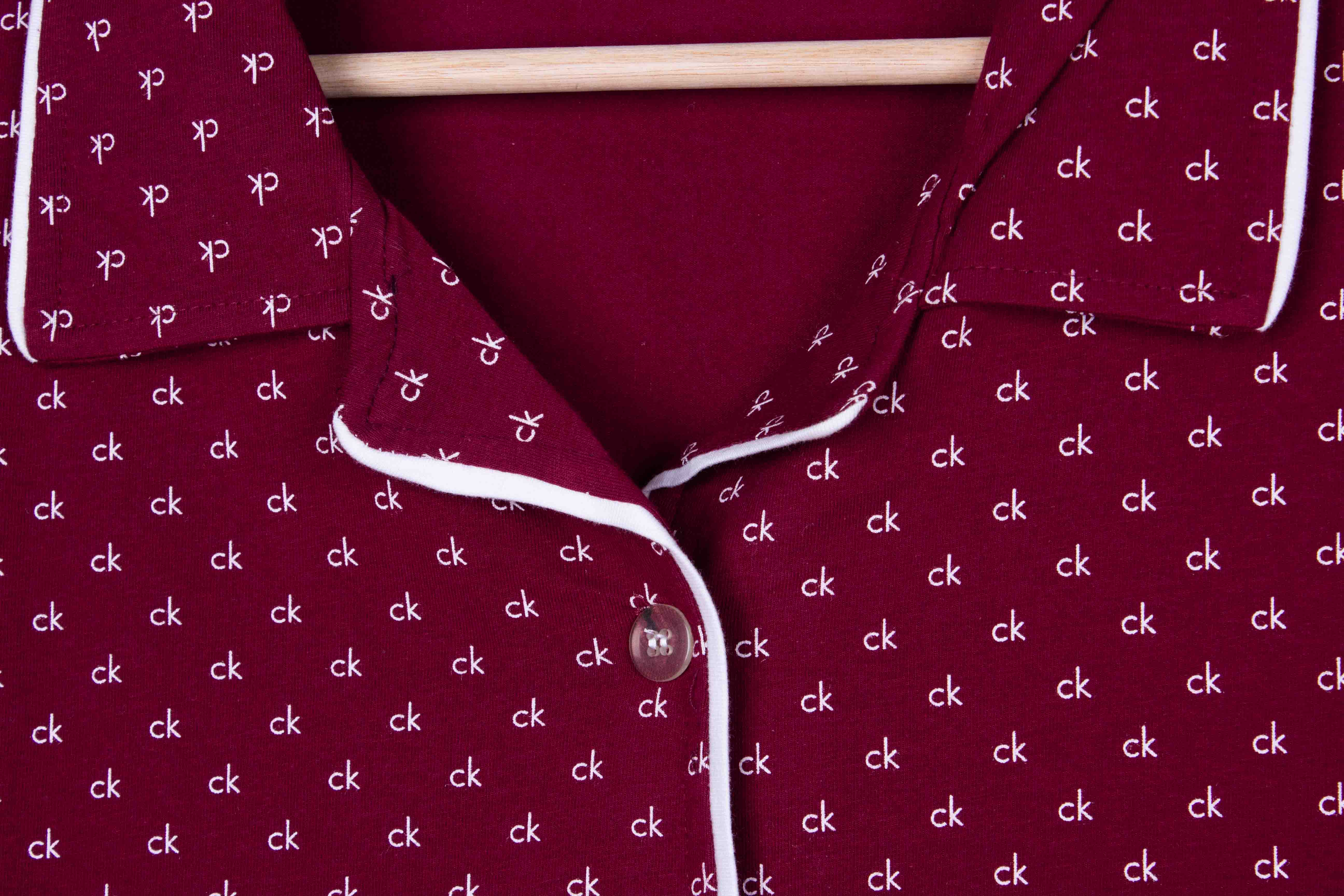 Maroon cK