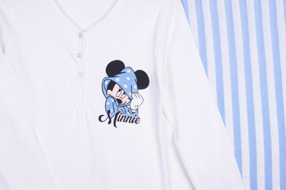 Minnie in Hoodie