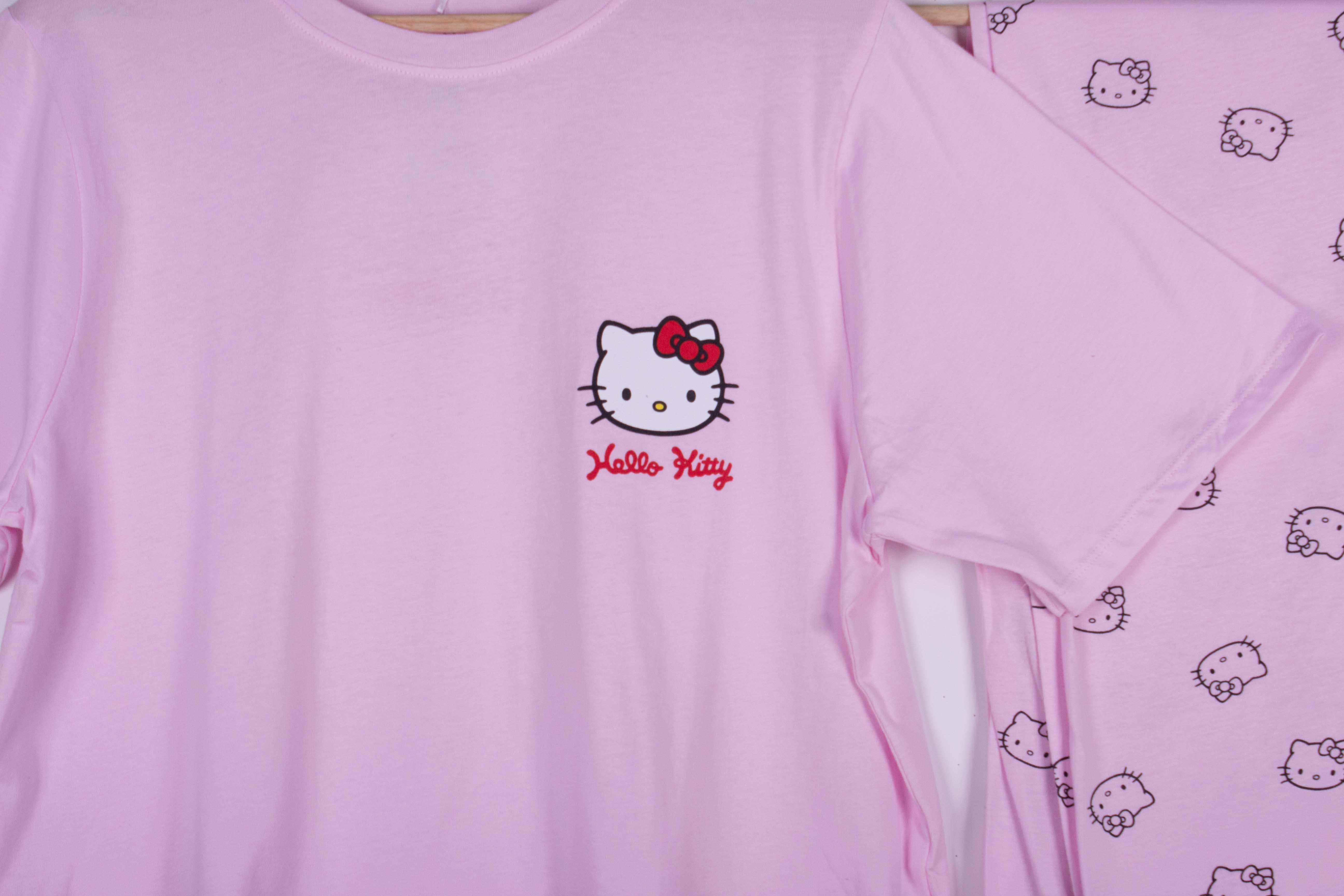 Elegant Blush Kitty
