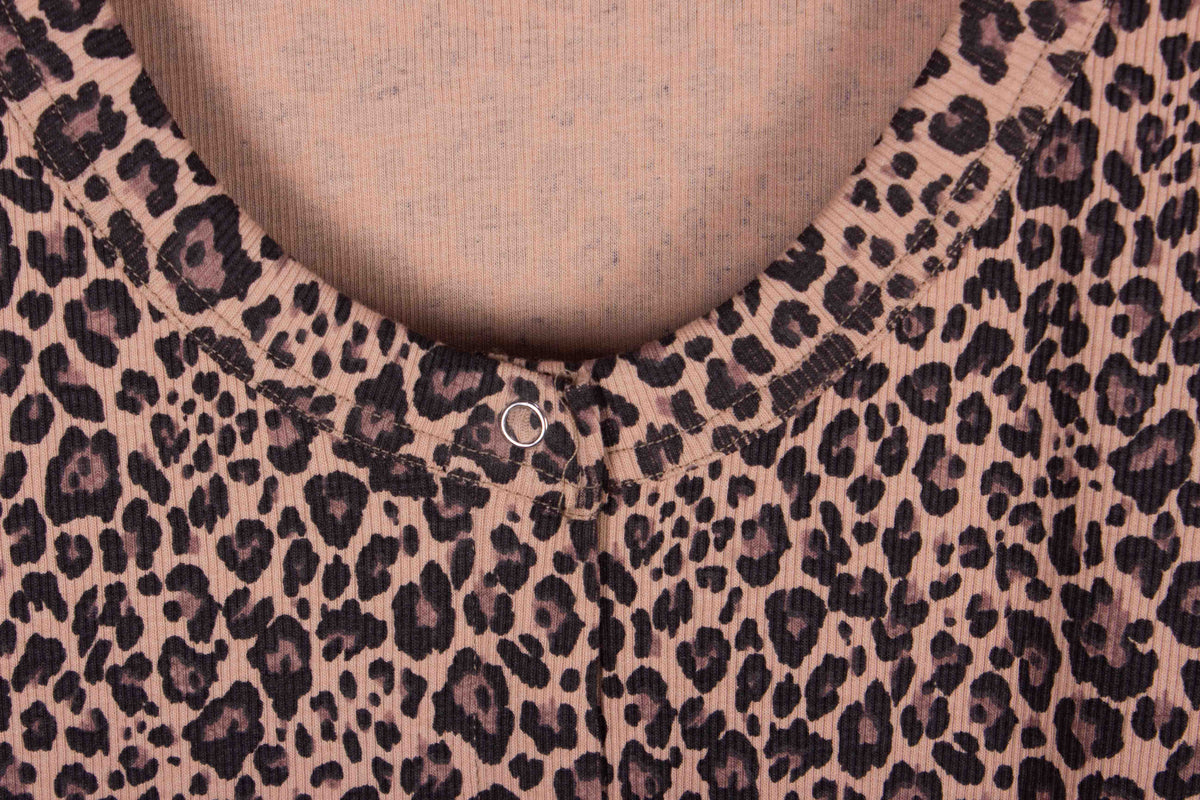 Chic Leopard Collarless