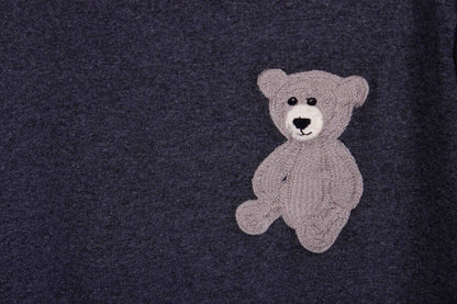 Chic Sitting Teddy