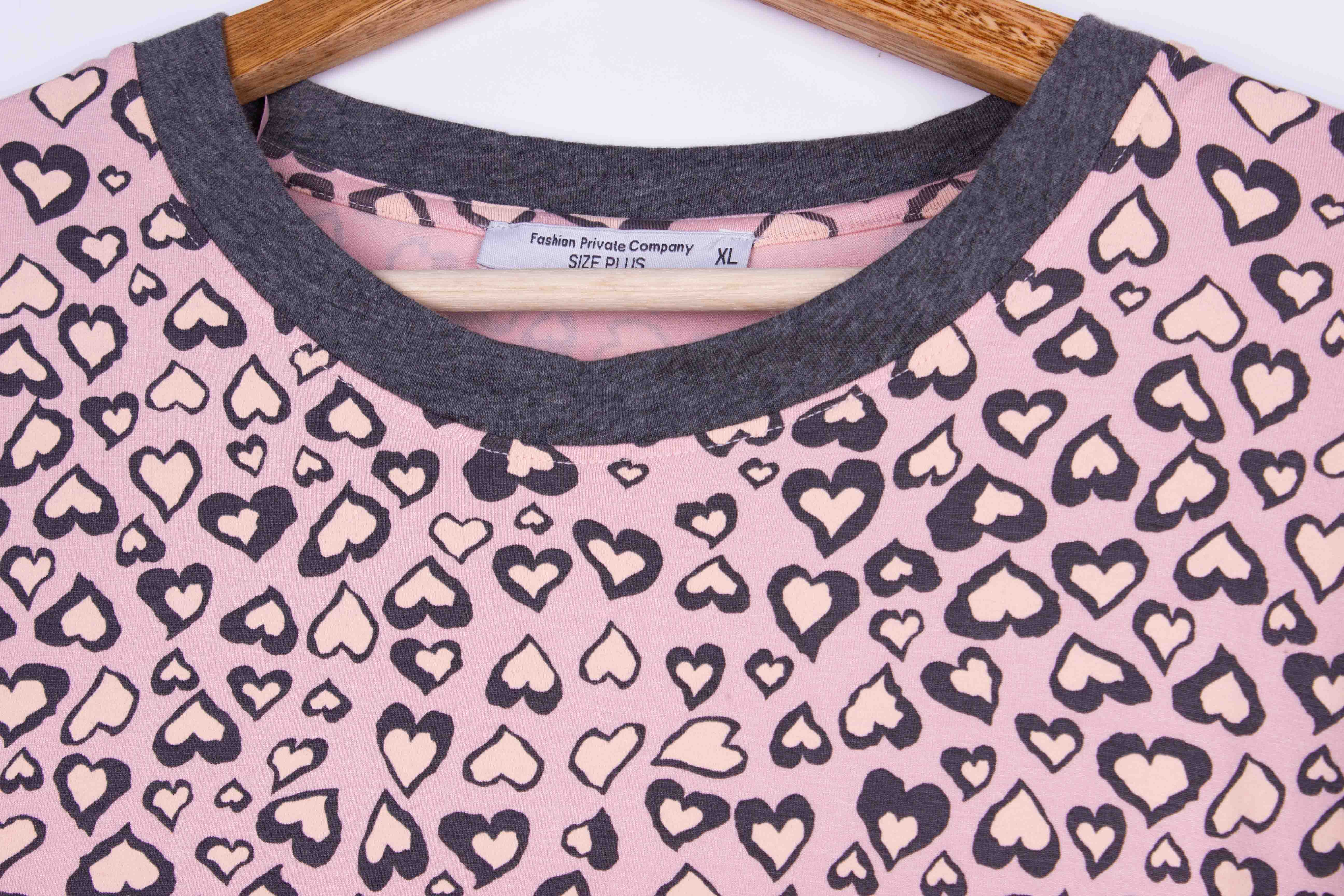 Pink Leopard Contrast