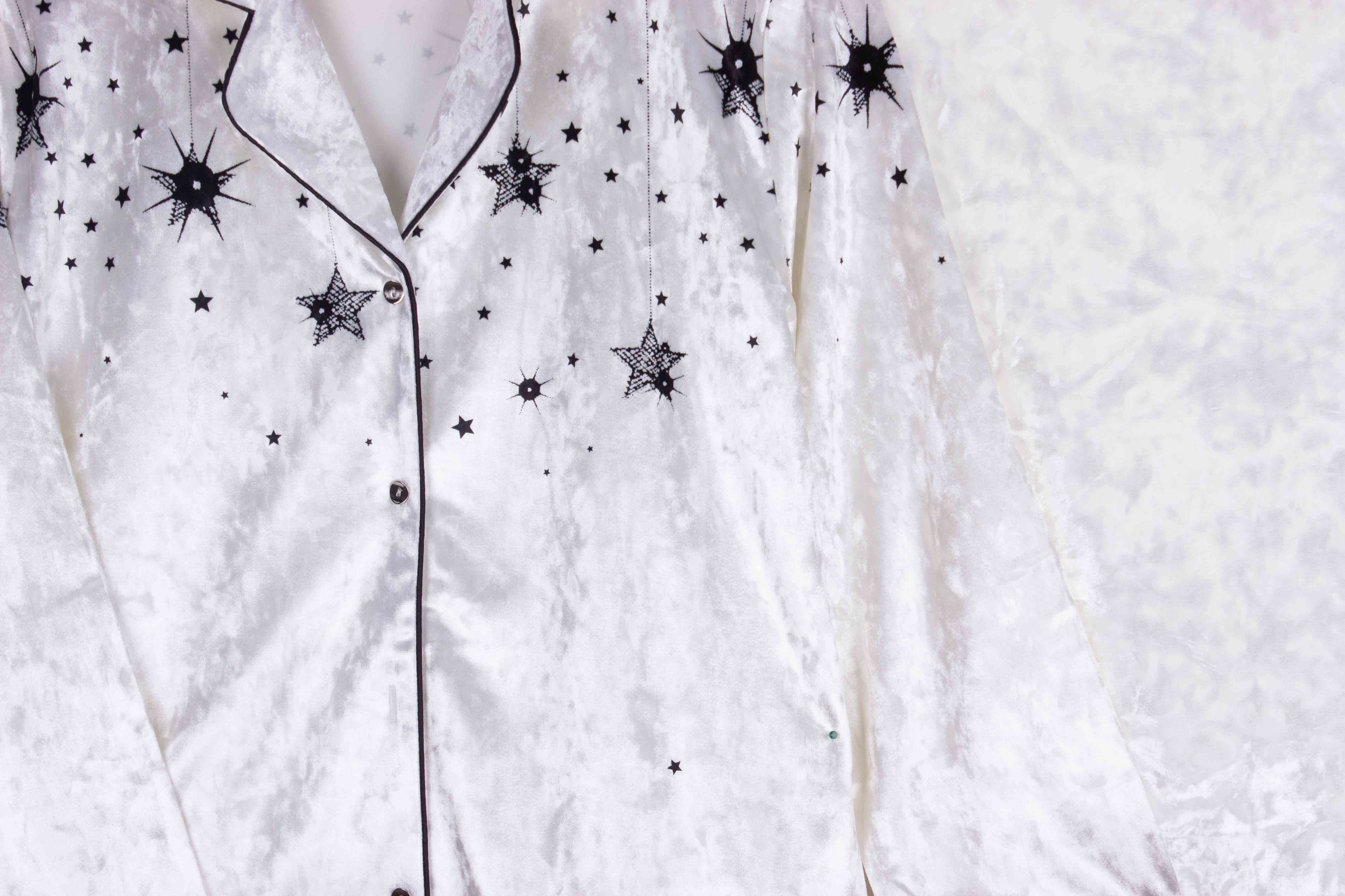 Chic Star White Velvet