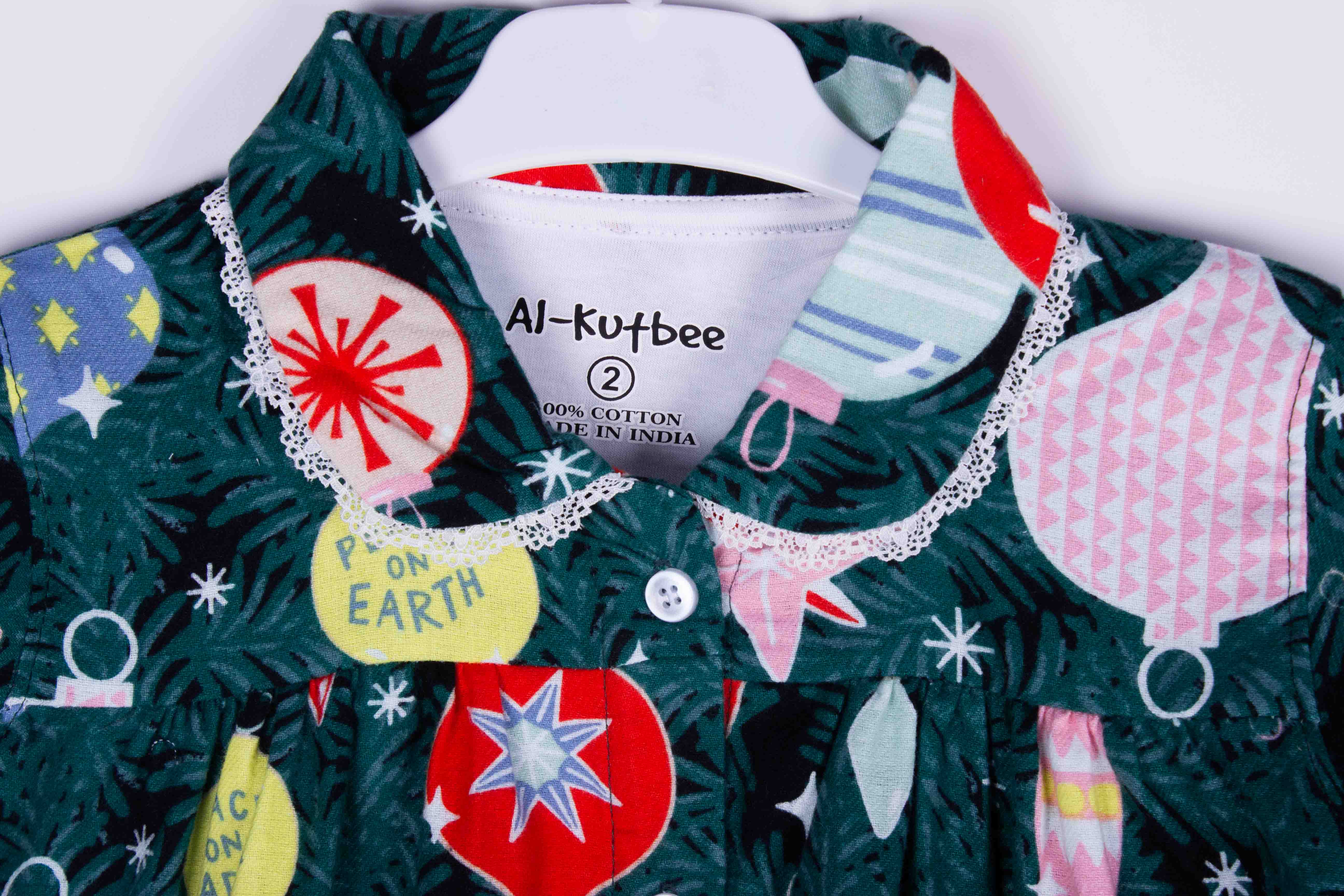 Festive Ornament Wonderland