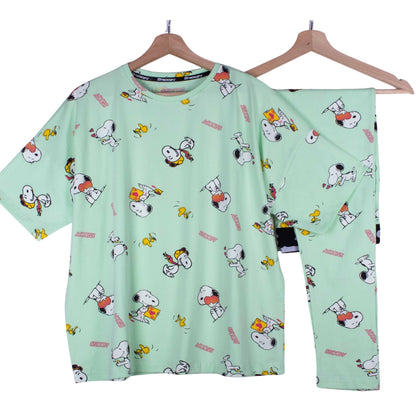 Mint Snoopy Hearts