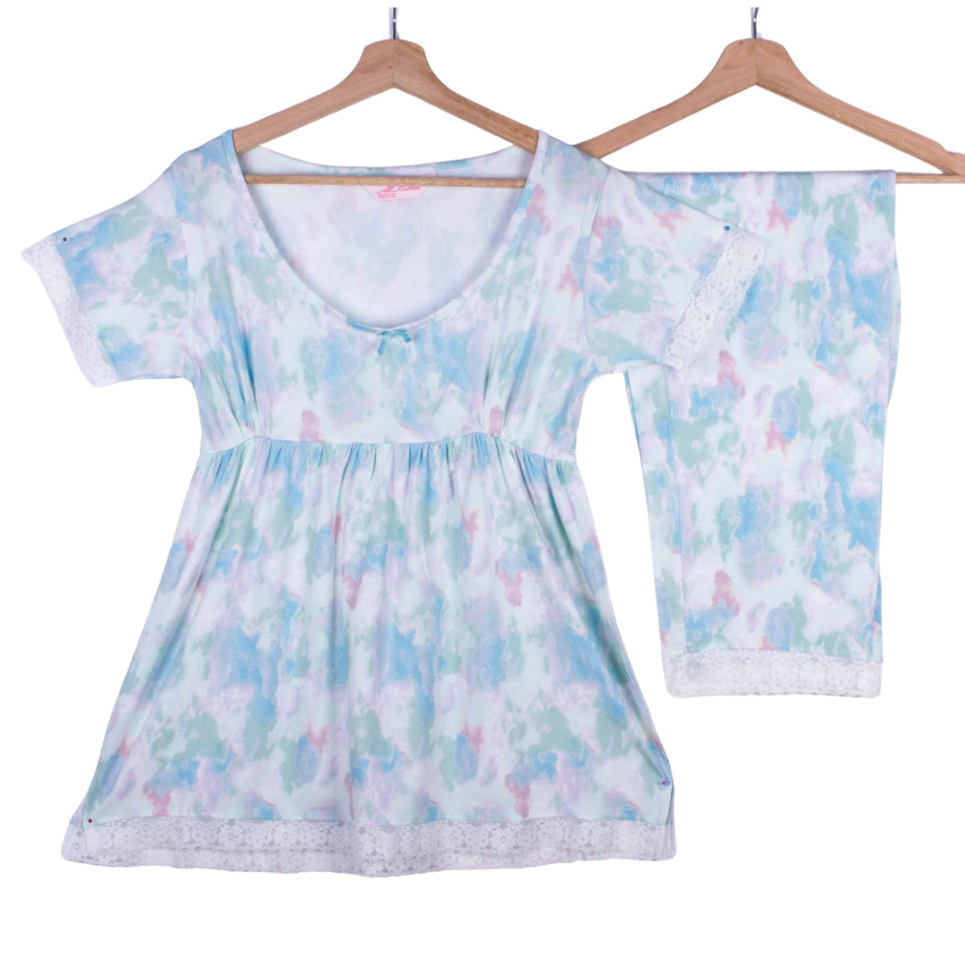 Soft Cloud Tie Dye Bermuda Pants