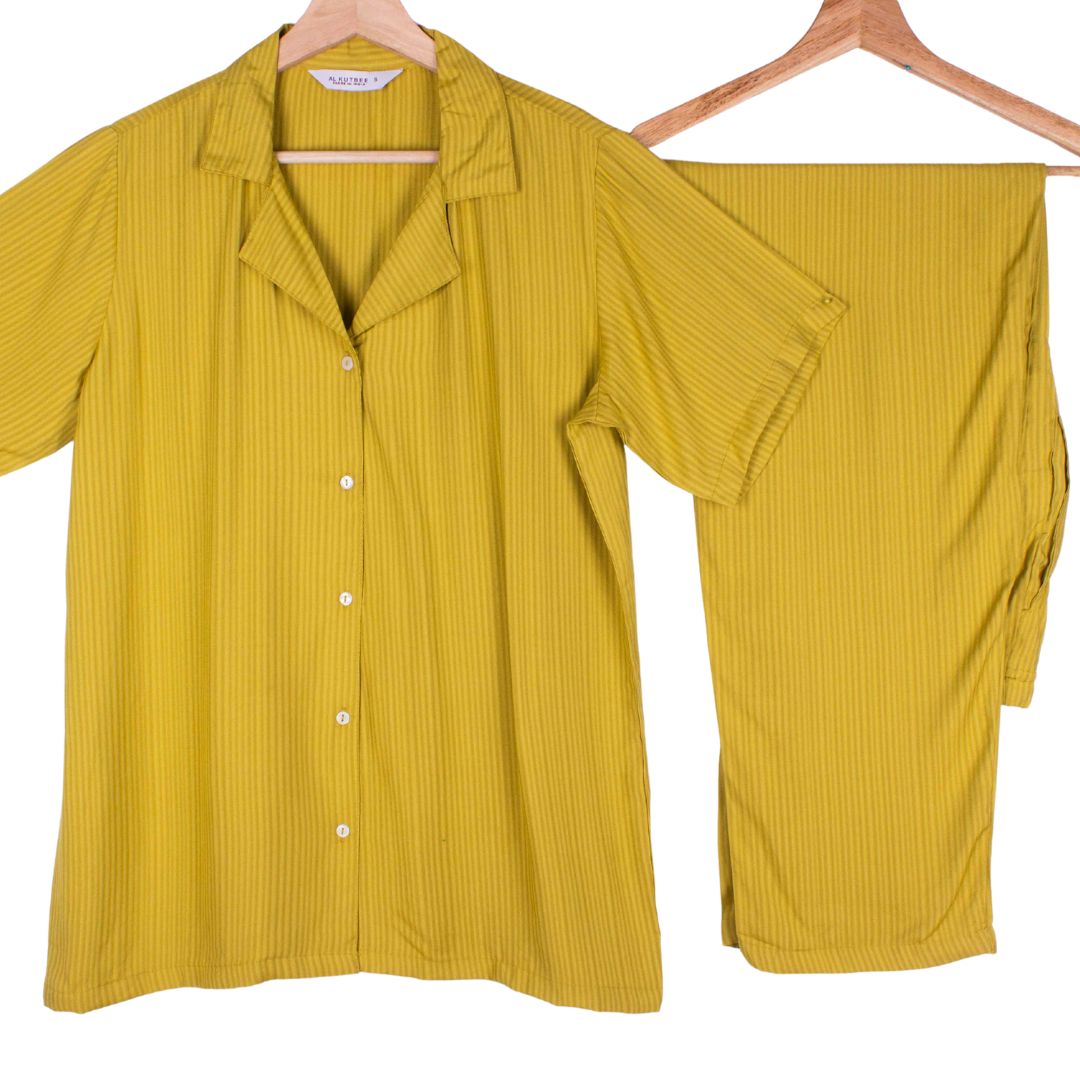 Bee Yellow (NEW)