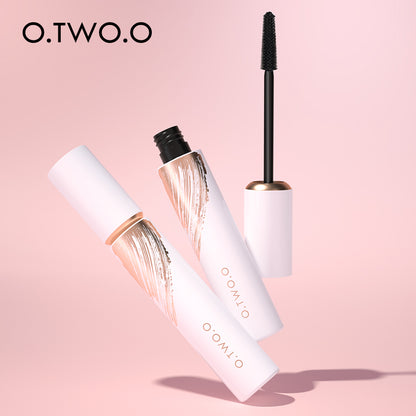 O.TWO.O Lash Bold Volume Mascara