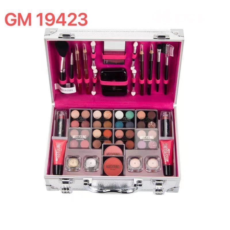 Makeup Kit (MC-19423)