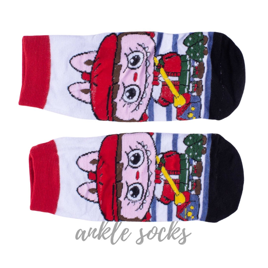 Winter Labubu (Ankle socks)